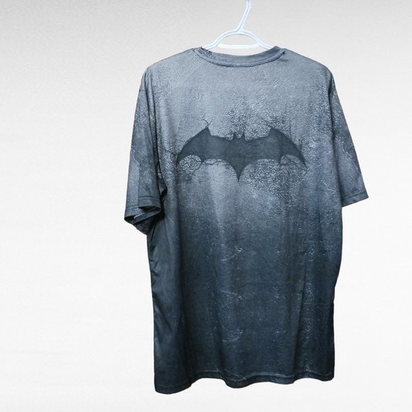 *5/35 *  2019 Batman Quick Dry Short Sleeve Crew Neck Tee Shirt  Size XXL - Picture 1 of 4